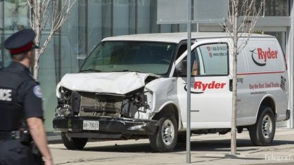 Полиция задержала водителя фургона сбившего 25 людей в Торонто 