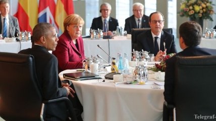 Меркель заявила, что прогресса в реализации "Минска" недостаточно