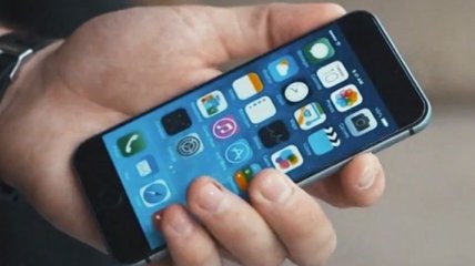 Смартфоном iPhone 6 будет удобно пользоваться одной рукой