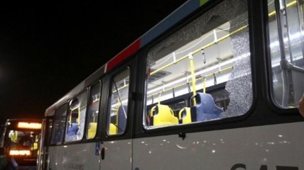 В Рио обстреляли автобус с журналистами 