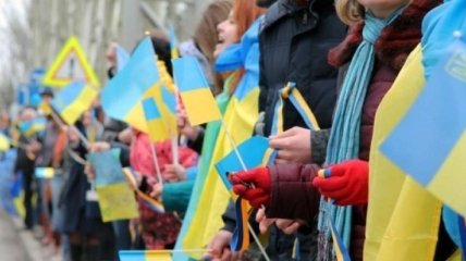 Украина улучшила позиции в рейтинге демократий, но все еще остается "гибридным режимом"