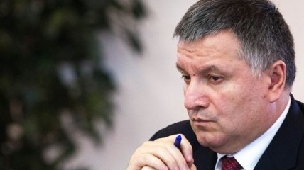 Аваков просит полномочий для снятия блокады ОРДЛО