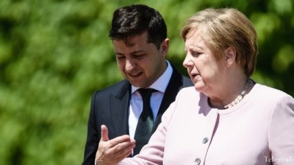 Меркель: Санкции не отменяются, пока Крым не вернется в Украину