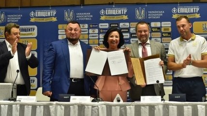 Сборная Украины подписала контракт с новым титульным спонсором