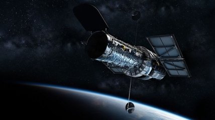 Телескоп Hubble обнаружил неуловимую черную дыру (Фото)