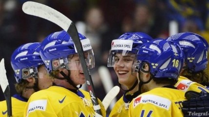 ЧМ по хоккею U-20. США и Швеция празднуют победу