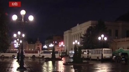Антимайдан в Мариинском парке снова "оживает"