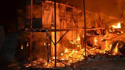 В Одессе на причале снова горели дачи