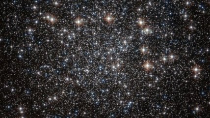 "Hubble" сделал фотографии древнейших звезд Млечного Пути 