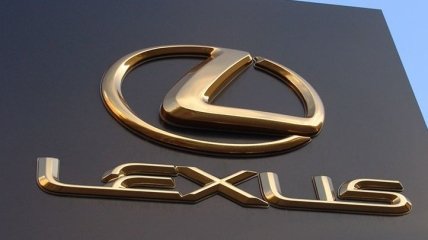 Чтобы не отставать от конкурентов: Lexus готовит обновление модельного ряда
