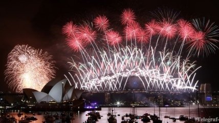 Новая Зеландия, Австралия и восток России уже встретили Новый год