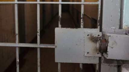 Правозащитники: заключенный в Одесском СИЗО порезал себе горло 