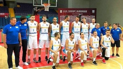 Вторая сборная Украины по баскетболу победила Анголу на турнире в Китае