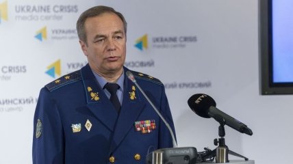Эксперт: В Украине существует вероятность введения военного положения