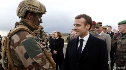 Макрон не будет выводить войска Франции из Сирии