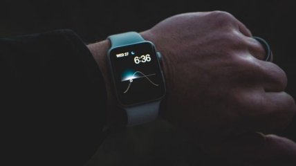 Без датчика ЭКГ: Apple готовит бюджетную версию Apple Watch