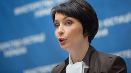 Елена Лукаш требует немедленно освободить Минюст