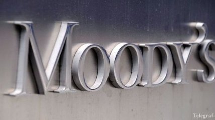 Moody's поставило рейтинг РФ на пересмотр с перспективой понижения