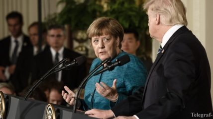 Белый дом опровергает информацию о счете Меркель на $375 миллиардов