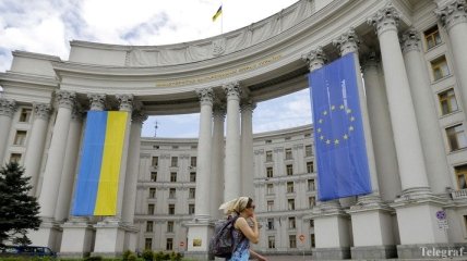 МИД Украины: Голосование в России проходит в штатном режиме 