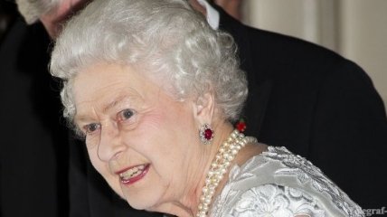 Елизавета II встретит 65-ю годовщину бракосочетания с близкими