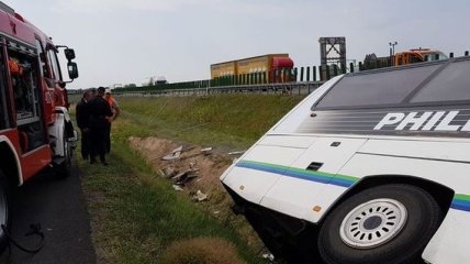 В Польше в ДТП попал туристический автобус, есть жертвы