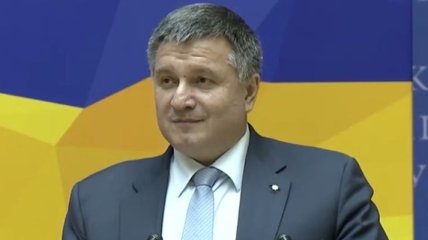 Аваков обещает полную переаттестацию всех кадров в системе МВД
