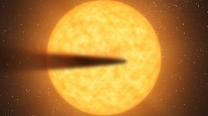Астрономы обнаружили распадающуюся планету (видео)