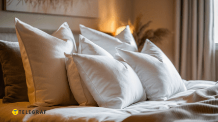 Простые средства очистят подушку от надоедливых пятен