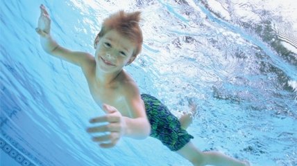 Плавание поможет детям-астматикам