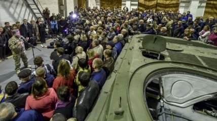 Порошенко: Украинская армия научилась обороняться