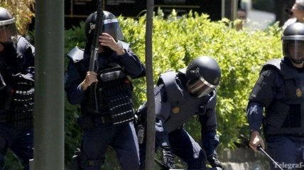 В Испании 60 человек ранены в результате столкновений с полицией 