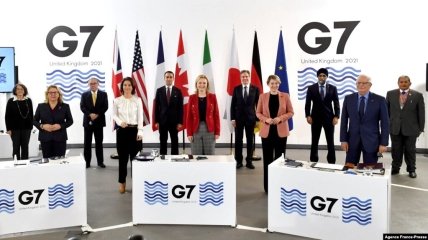 Представники G7