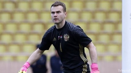 Акинфеев стал самым пропускающим голкипером сборной России
