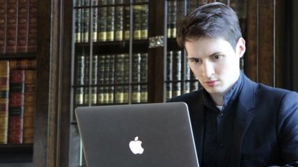 Павел Дуров подрался с грабителями из-за телефона