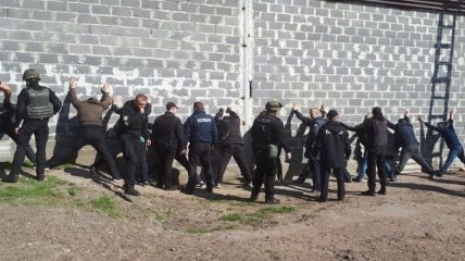 В Черкасской области полиция задержала 50 рейдеров