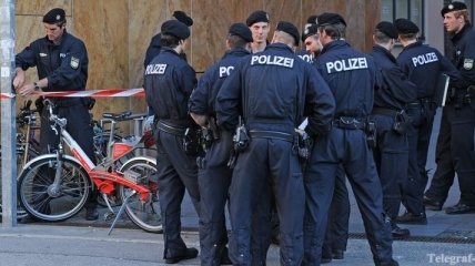 80 полицейских пострадали на курдском фестивале в Германии