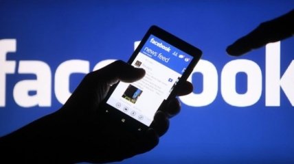 Facebook оповестит пользователей в случае слежки за ними спецслужбами