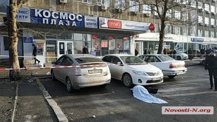 В Николаеве среди белого дня расстреляли двух людей 