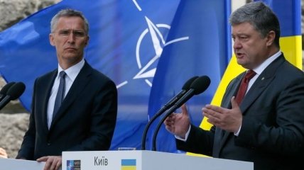 Украина и НАТО договорились о чрезвычайном заседании по Азову