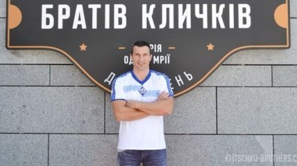Владимир Кличко поздравил "Динамо" с "золотым дублем"