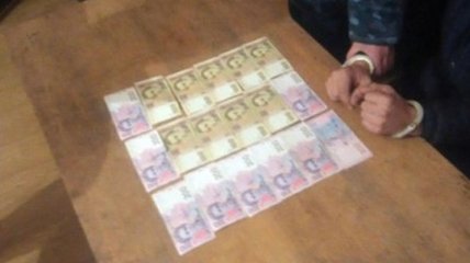 В Харьковской области задержали инженера за взятку в 18 тыс грн