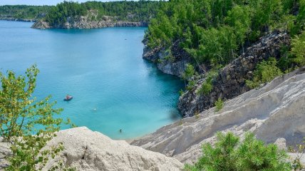 Дружбівський кар'єр - особливості відпочинку