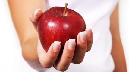 Яблоки полезны всем сердечникам
