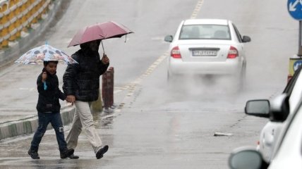 Дожди и сели привели к гибели пяти человек в Иране