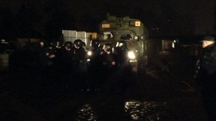 СМИ пишут, что активисты заблокировали во Львове воинскую часть