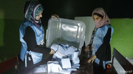 Вопреки терактам и нападениям: в Афганистане завершились президентские выборы
