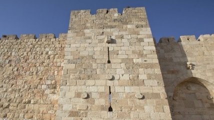 В Иерусалиме завершили реставрацию ворот и стен Старого города