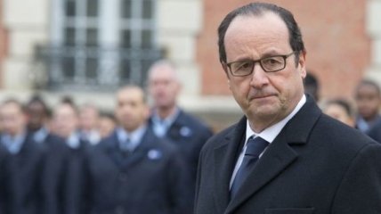 Хакеры взломали Facebook-страницу Президента Франции