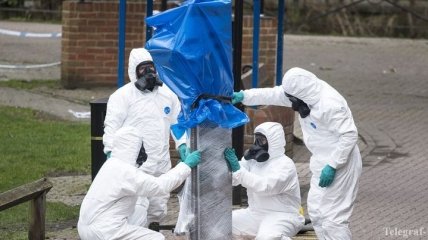 СМИ: Подозреваемые в отравлении Скрипалей сбежали из Британии